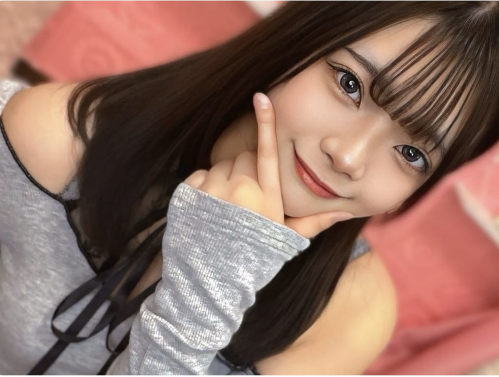 DXLIVEで活躍する介護専門学生パフォーマーoxFUMIoxちゃんを紹介するレビュー記事用アイキャッチ画像