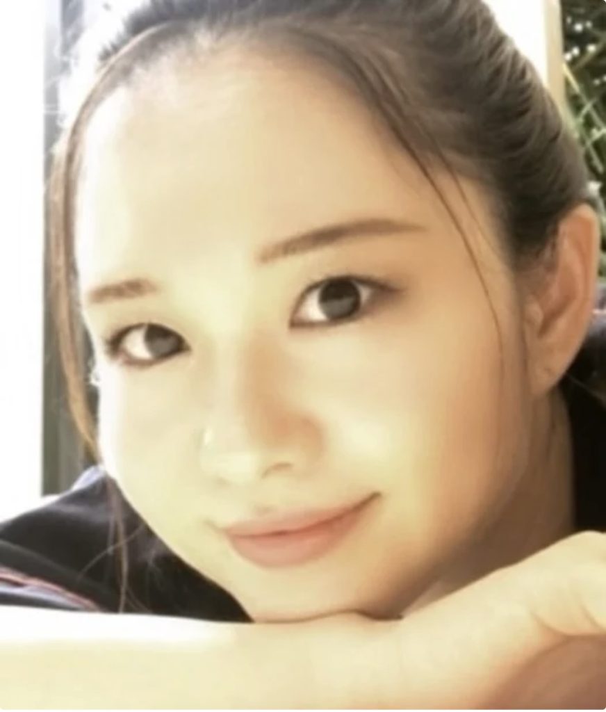 DXLIVEパフォーマーxyYukino555xyちゃん即ヌキ系お姉さんレビュー用サムネイル画像