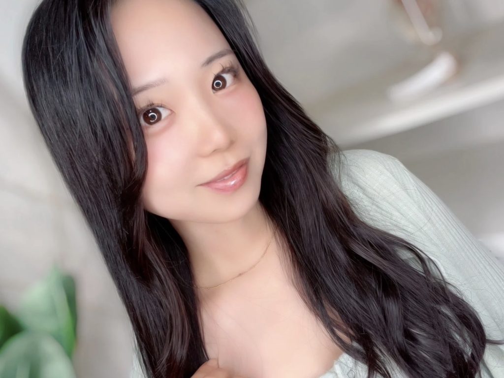 DXLIVEで紹介されている新人ナース系パフォーマーKIIooxちゃんのプロフィール画面キャプチャ画像
