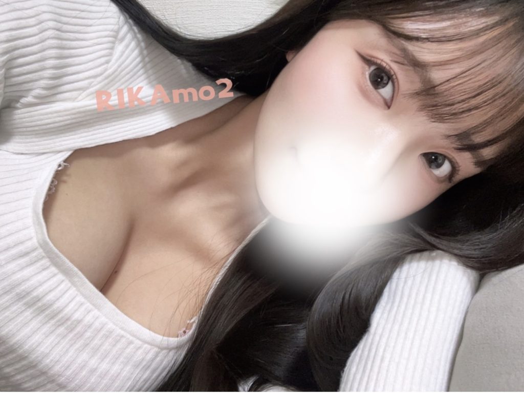 DXLIVE RIKAmo2ちゃん 顔出し可 26才 朝出没の癒し系プロフィール