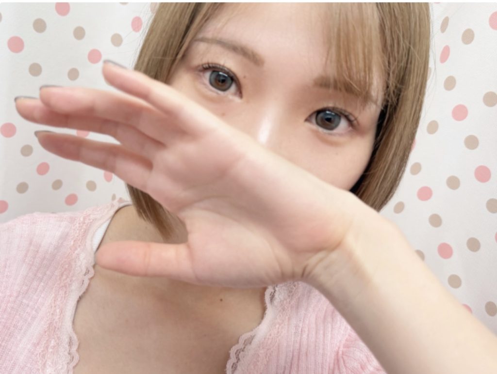 DXLIVE momo6dxちゃん 超新人 童顔ゲラ 夜出没 プロフィール画像